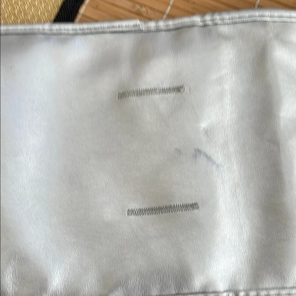 CHI Hair Straightener - Picture 9 of 9